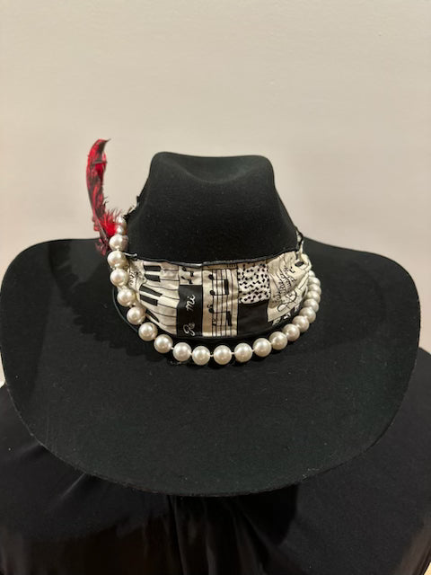 Jack's Hat         ......................(CB 17)