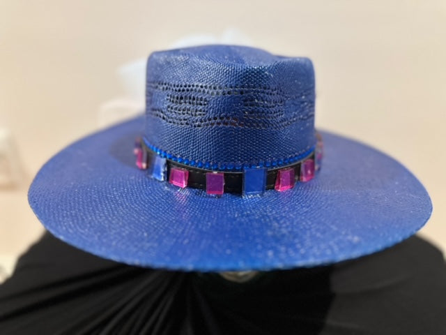 Natalie's Veil ..................36