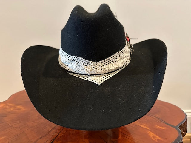 Perlie Sue     .....................3